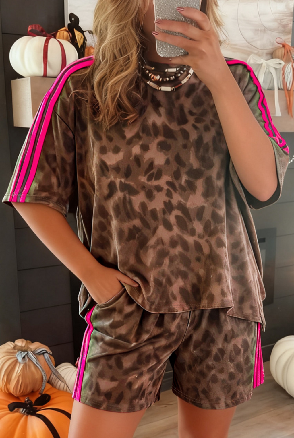 Brown Contrast Striped Accent Leopard